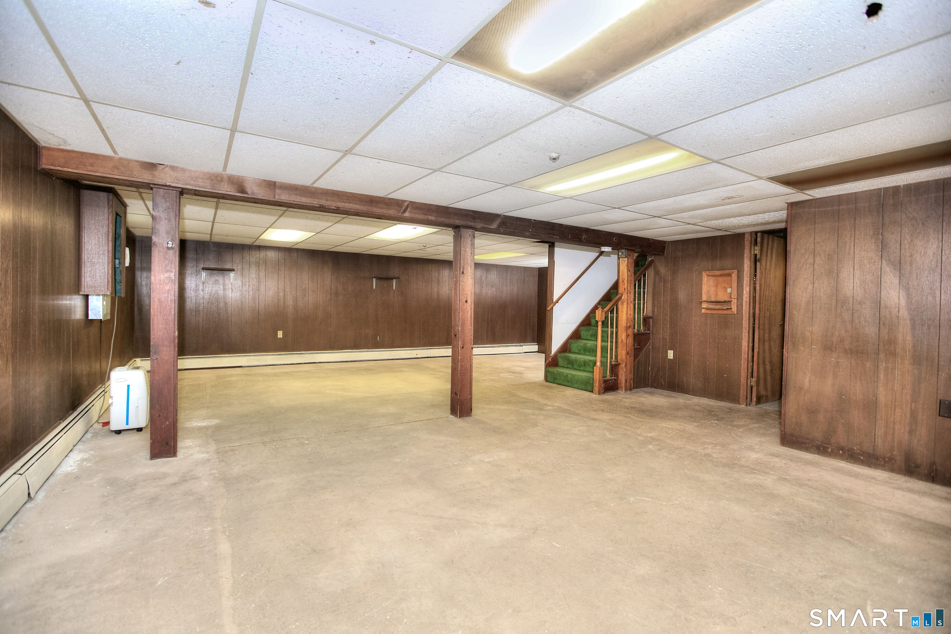 64 Russ Road Trumbull, CT 06611 - Photo 33 of 40