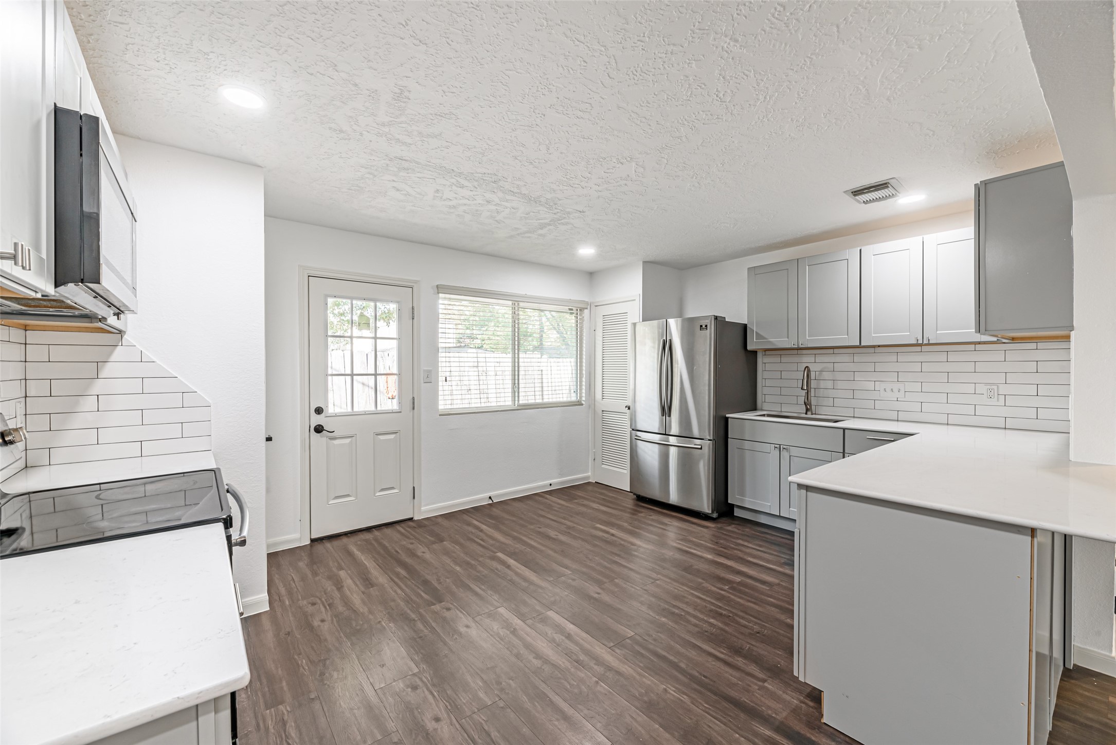 Unit A Quartz countertops, new appliances