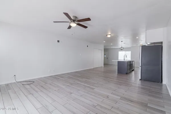 $2,095 | 1628 East Granada Road, Phoenix, AZ 85006