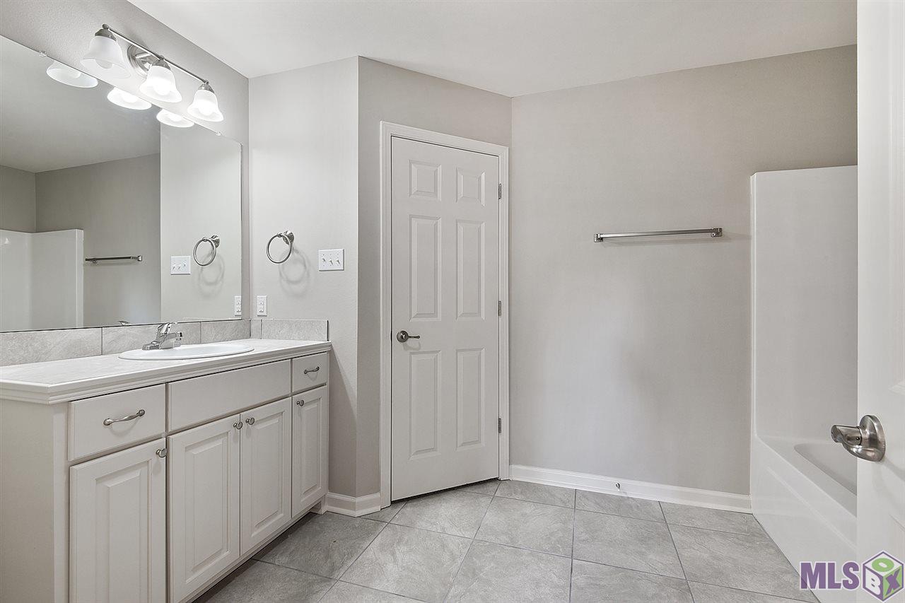1495 Ravier Lane Sunshine, LA 70780 - Photo 12 of 14 Gallery Image 12