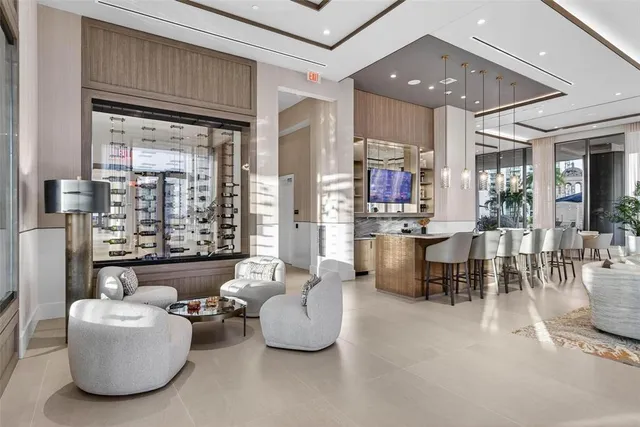 $16,500 | 275 1st Avenue South, Unit 2506, St. Petersburg, FL 33701