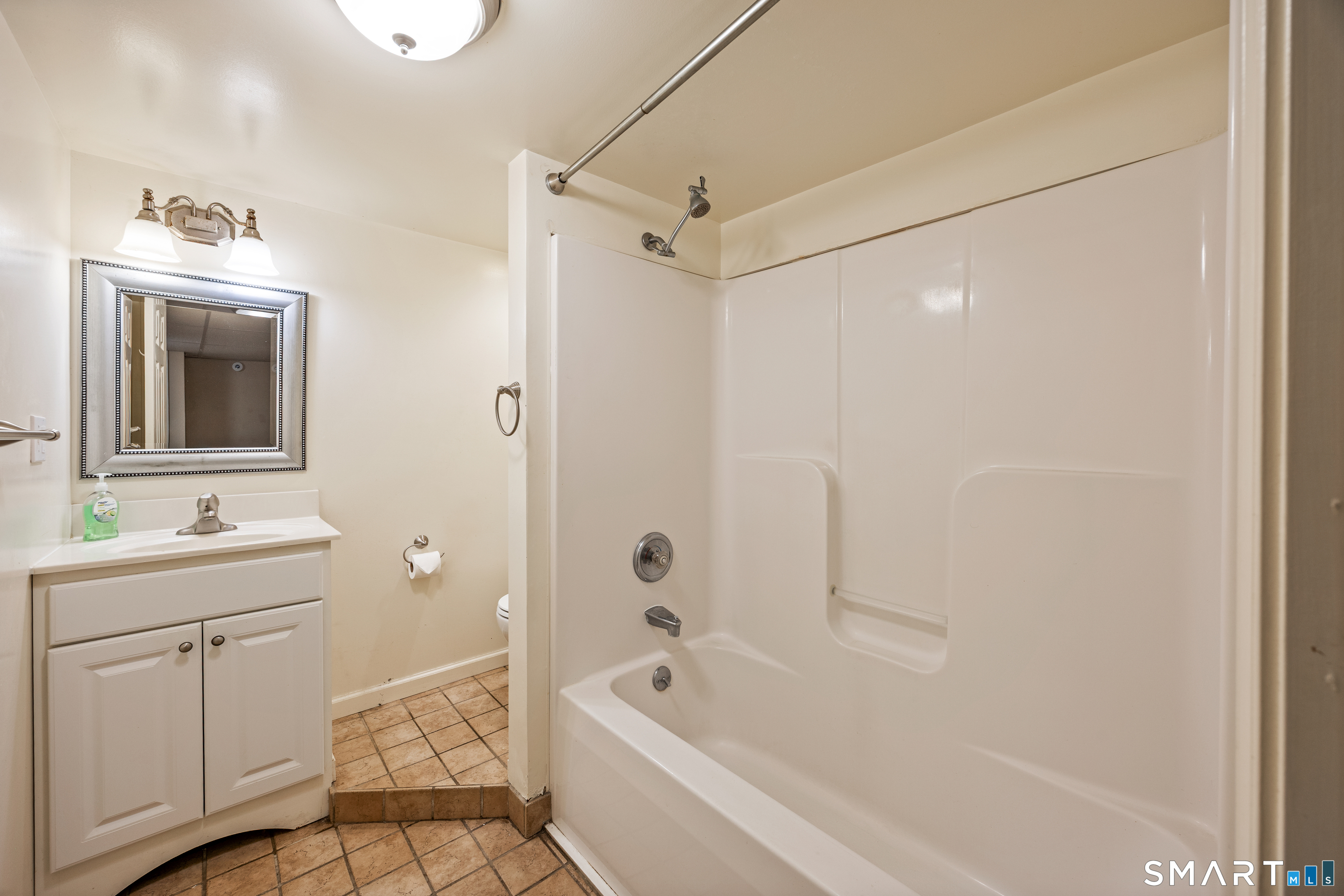 43 Quarry Village Road, Unit 43 Cheshire, CT 06410 - Photo 27 of 38 Lower Level