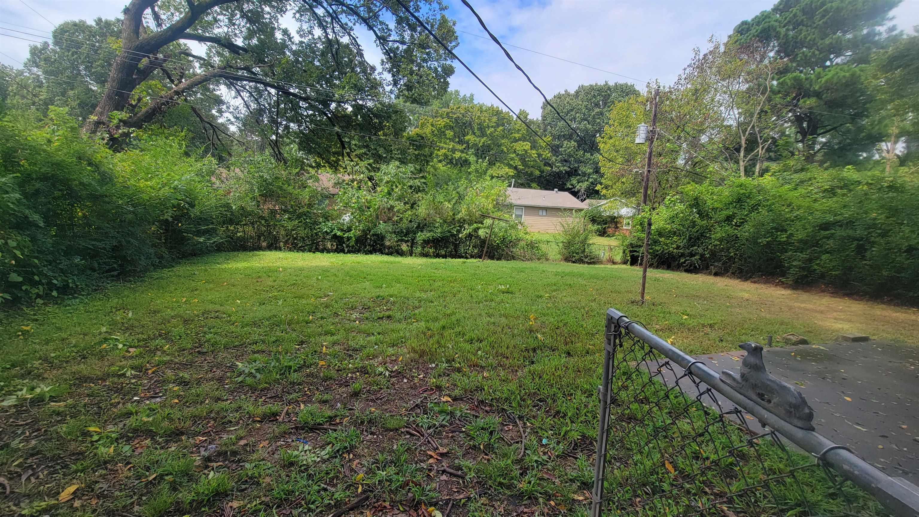 3245 Sinclair Street Memphis, TN 38127 - Photo 21 of 28 View of yard