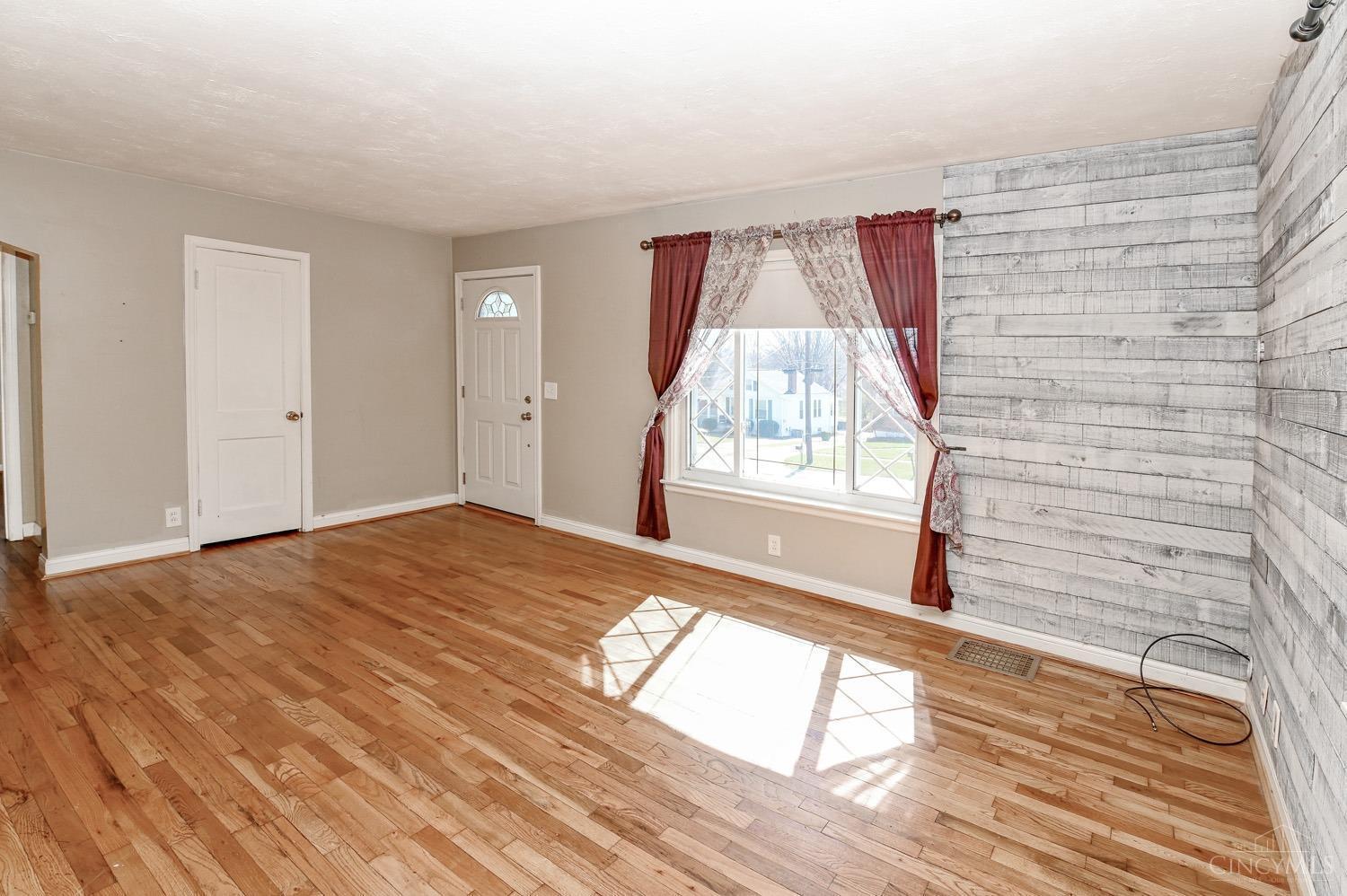 3276 Blue Rock Road Cincinnati, OH 45239 - Photo 2 of 39 Gallery Image 2
