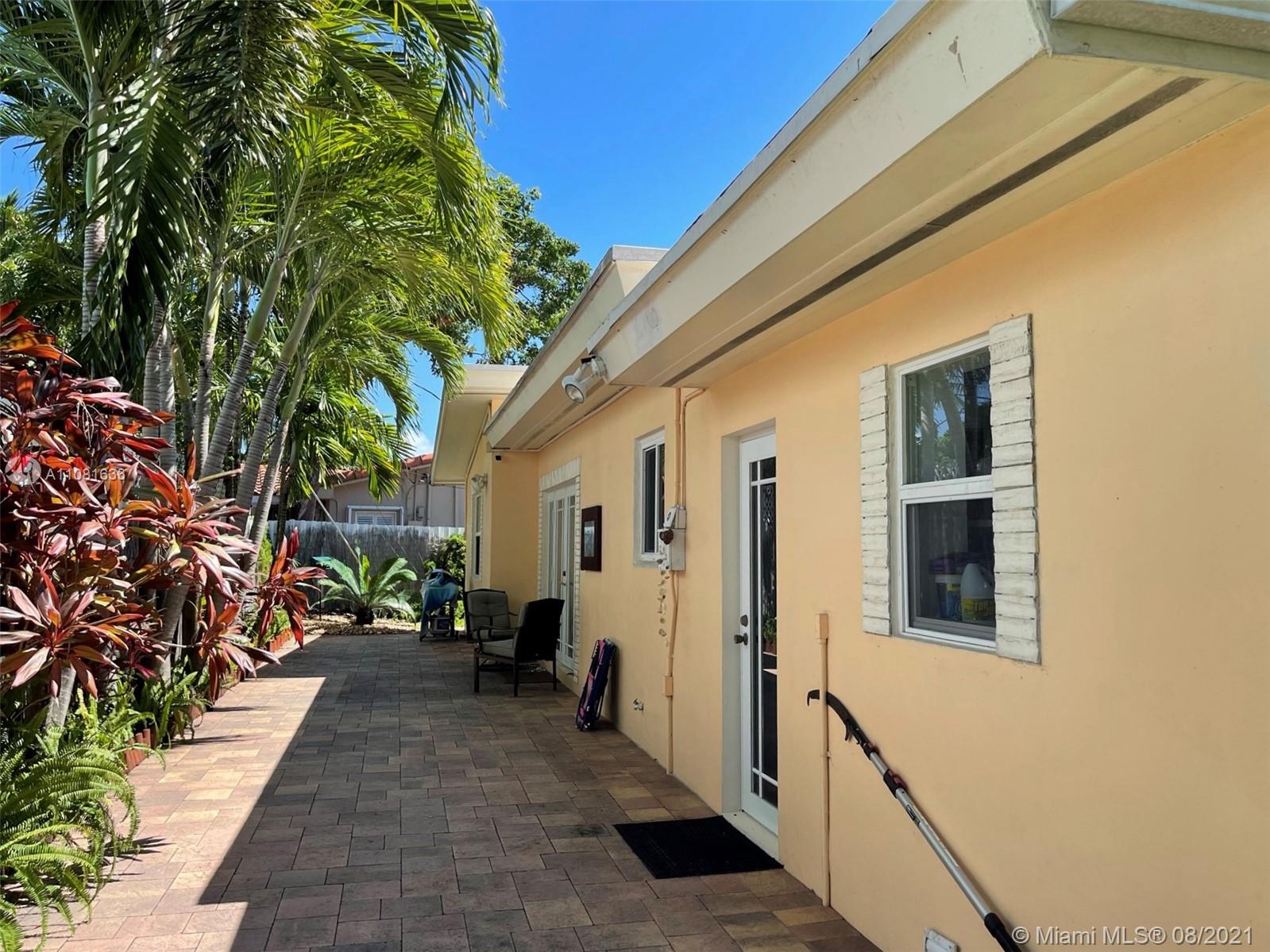 1902 North Riverside Drive Pompano Beach, FL 33062 - Photo 3 of 12 Gallery Image 3