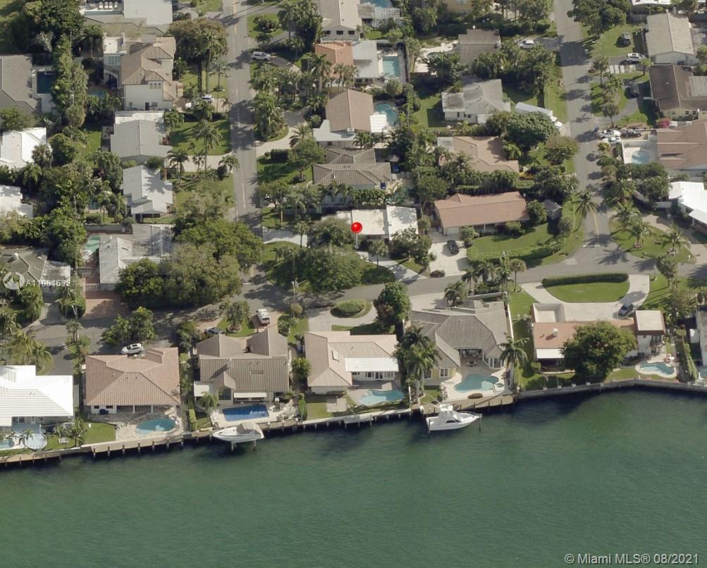 1902 North Riverside Drive Pompano Beach, FL 33062 - Photo 8 of 12 Gallery Image 8