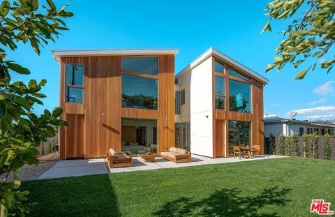 $4,695,000 | 12736 Dewey Street, Los Angeles, CA 90066