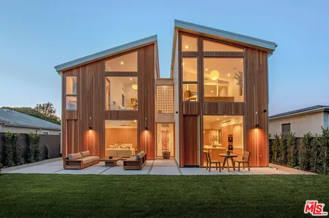 $4,695,000 | 12736 Dewey Street, Los Angeles, CA 90066