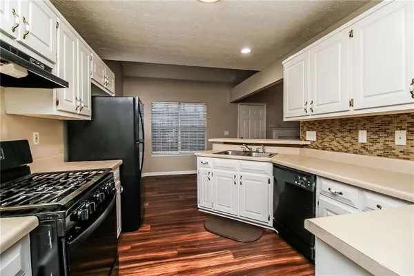 $1,900 | 1109 Mary Lee Court, Riverdale, GA 30296