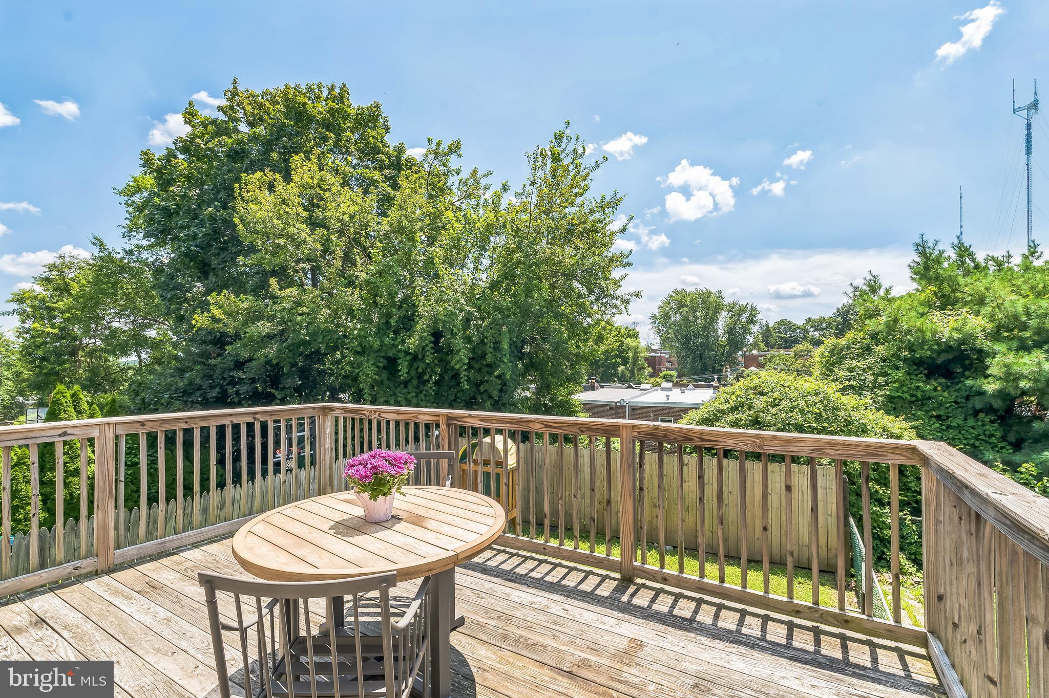 7448 Hill Road Philadelphia, PA 19128 - Photo 22 of 42 Deck Off Living Room