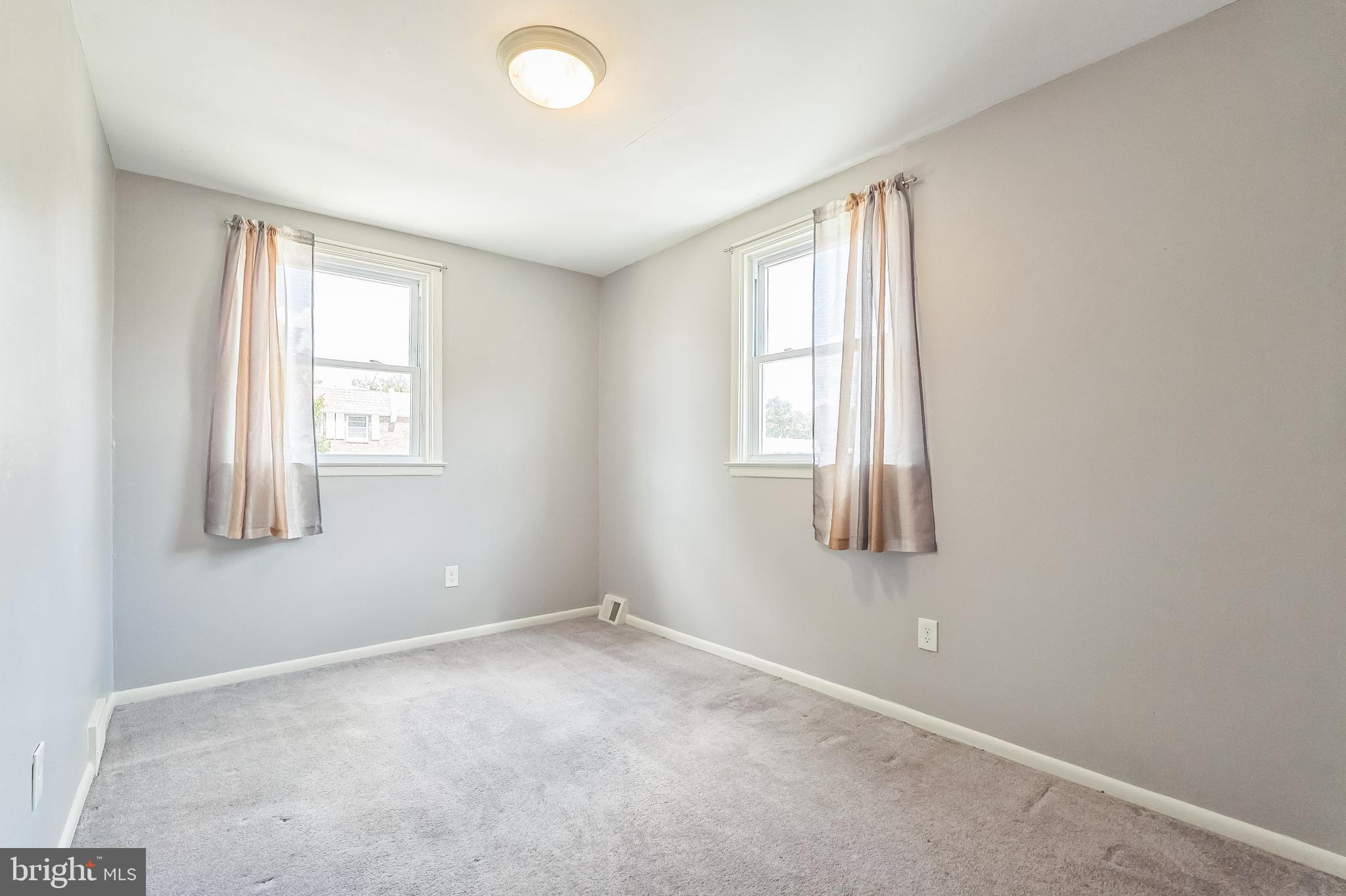 7448 Hill Road Philadelphia, PA 19128 - Photo 26 of 42 Bedroom 2