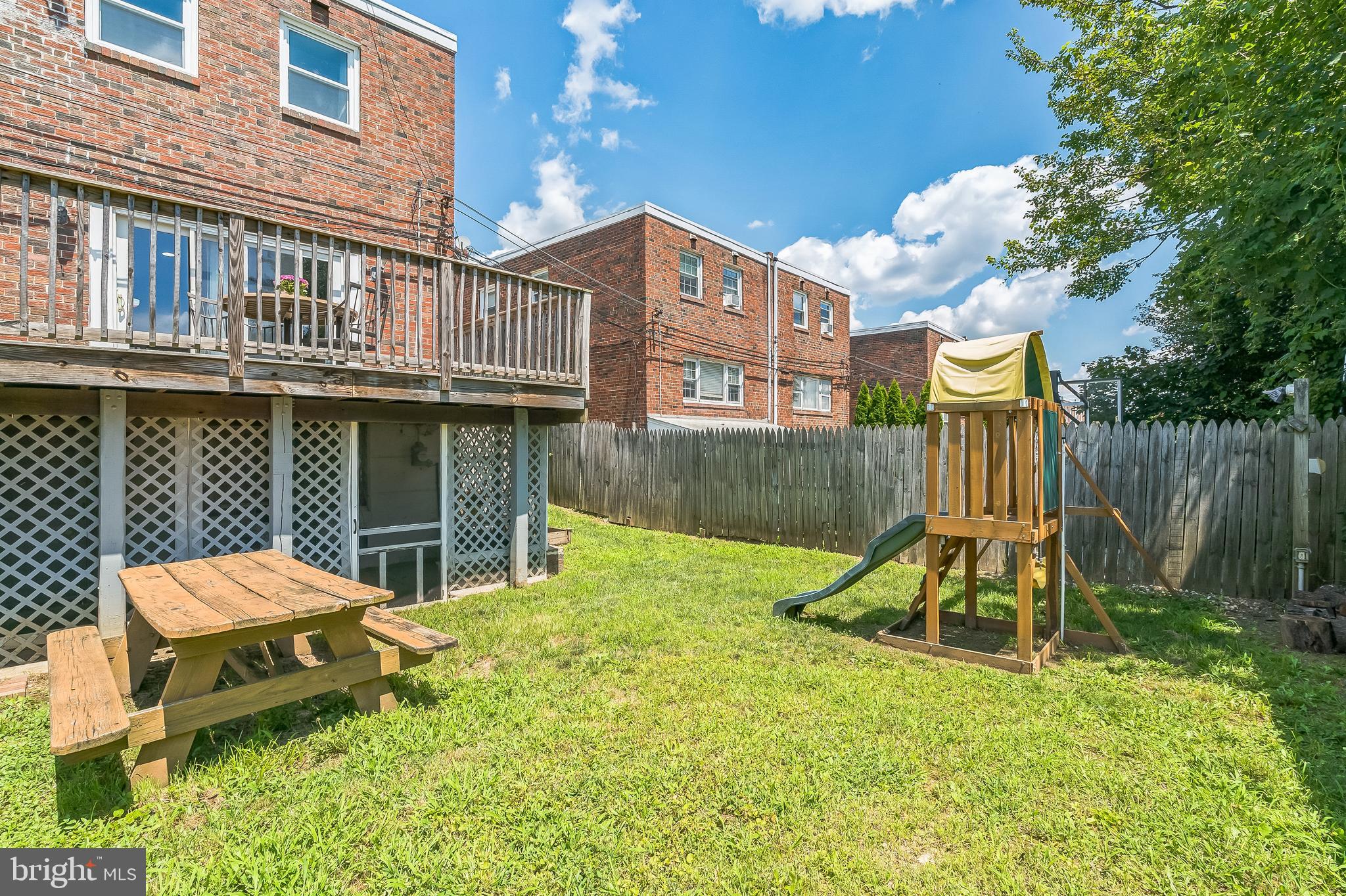 7448 Hill Road Philadelphia, PA 19128 - Photo 36 of 42 Plenty of Room to Play or Garden