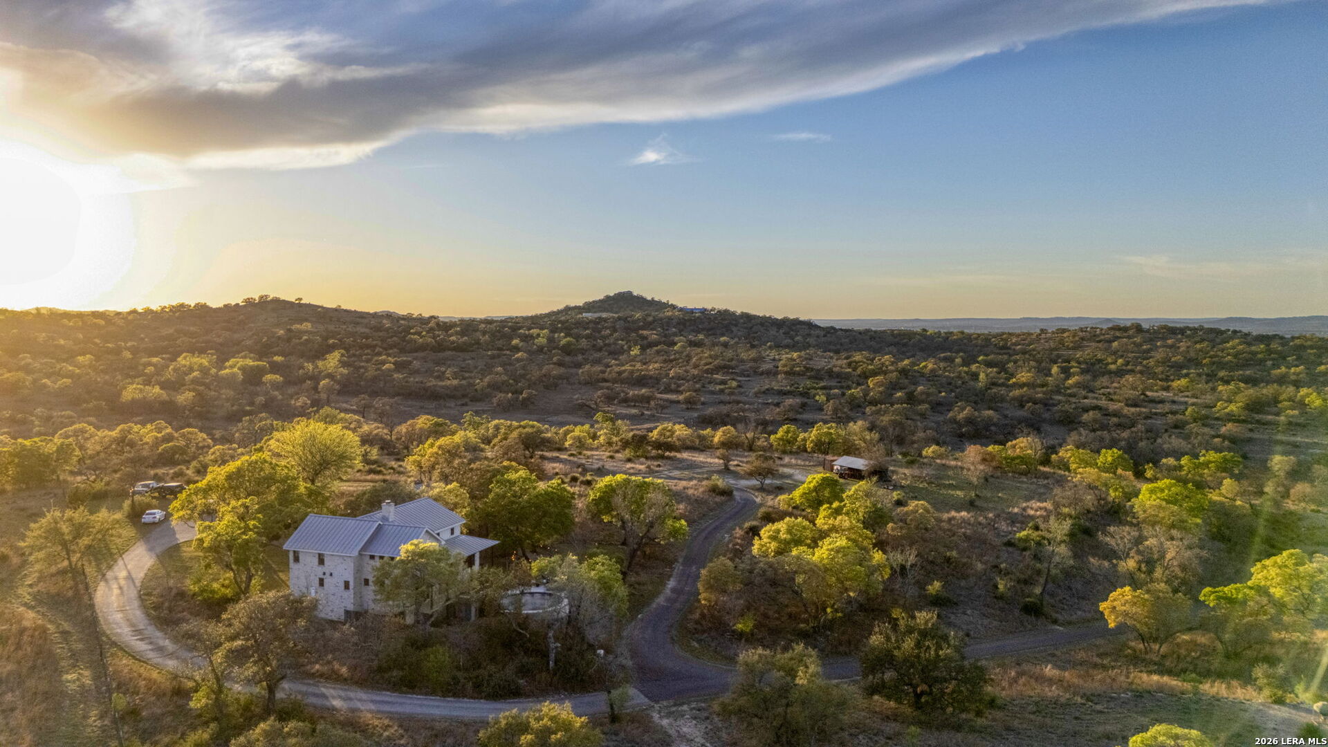 1429 Kendall Jackson Comfort, TX 78013 - Photo 64 of 88 a view of city and mountain