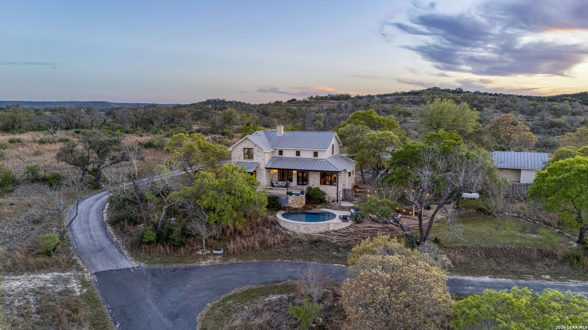 1429 Kendall Jackson Comfort, TX 78013 - Photo 85 of 88 an aerial view of a house with a garden