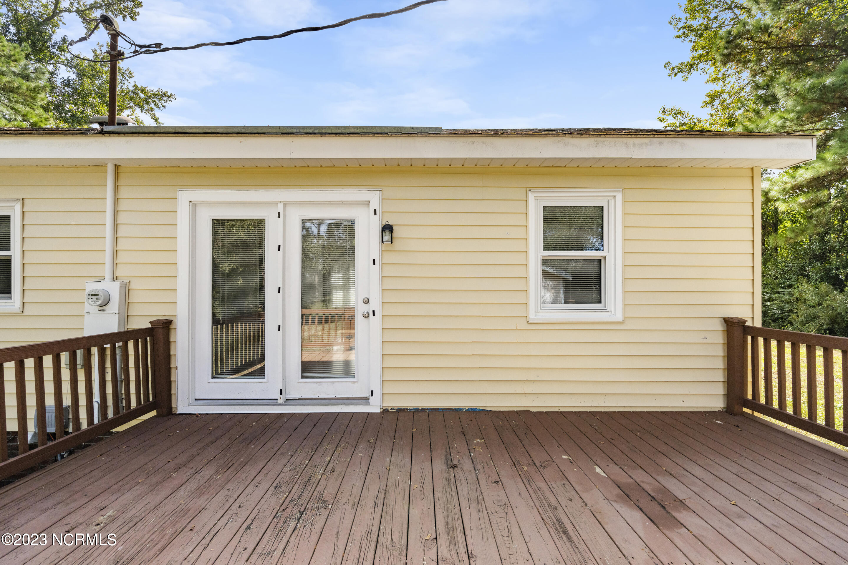 2894 Dawson Cabin Road Jacksonville, NC 28540 - Photo 25 of 32 Deck and Back Door