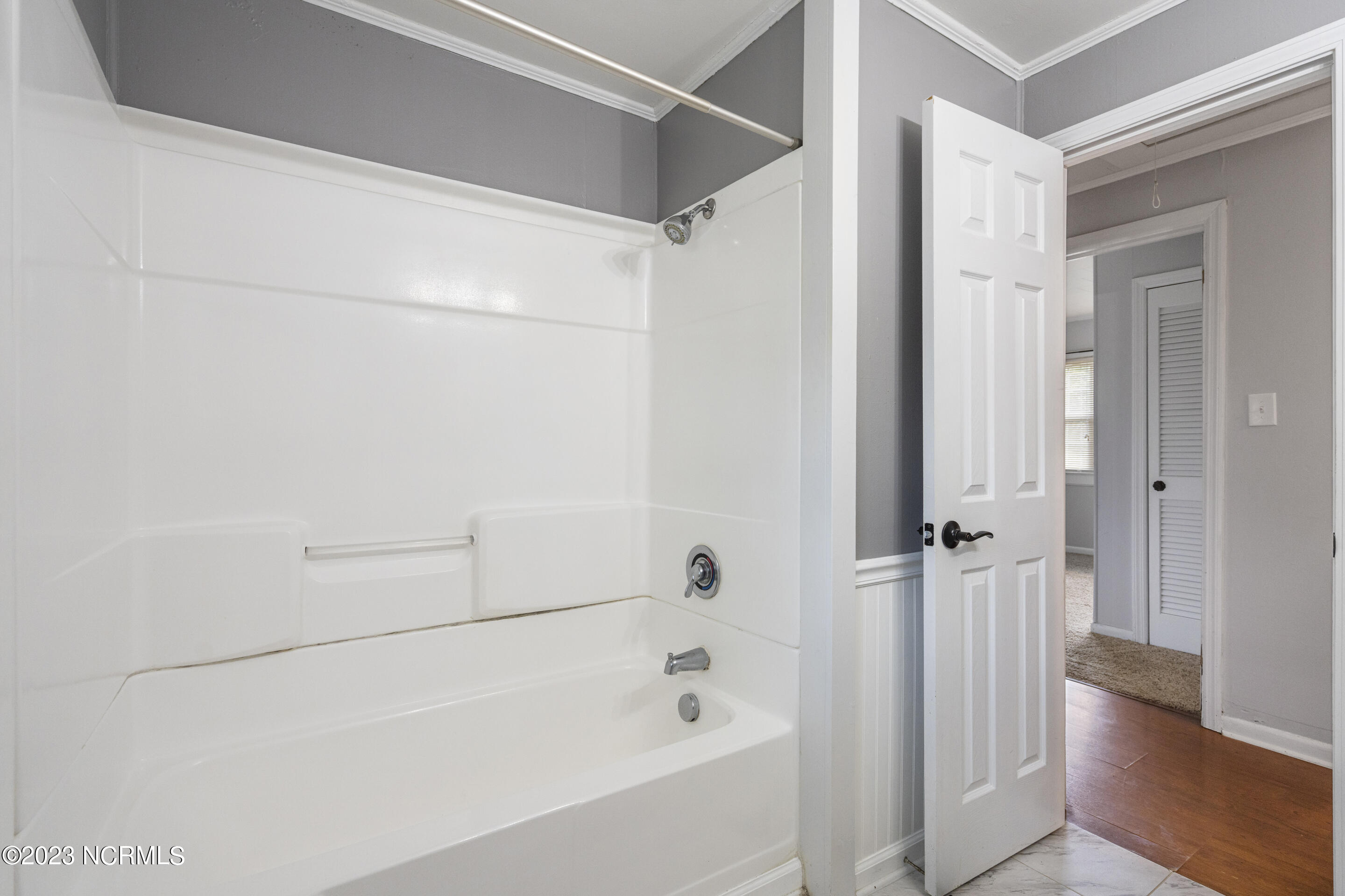 2894 Dawson Cabin Road Jacksonville, NC 28540 - Photo 9 of 32 Bathroom