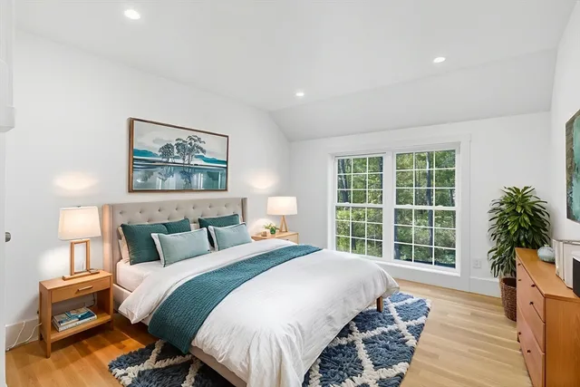 $1,145,000 | 8 Hough Road, Sutton, MA 01590