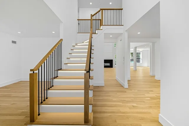 $1,145,000 | 8 Hough Road, Sutton, MA 01590