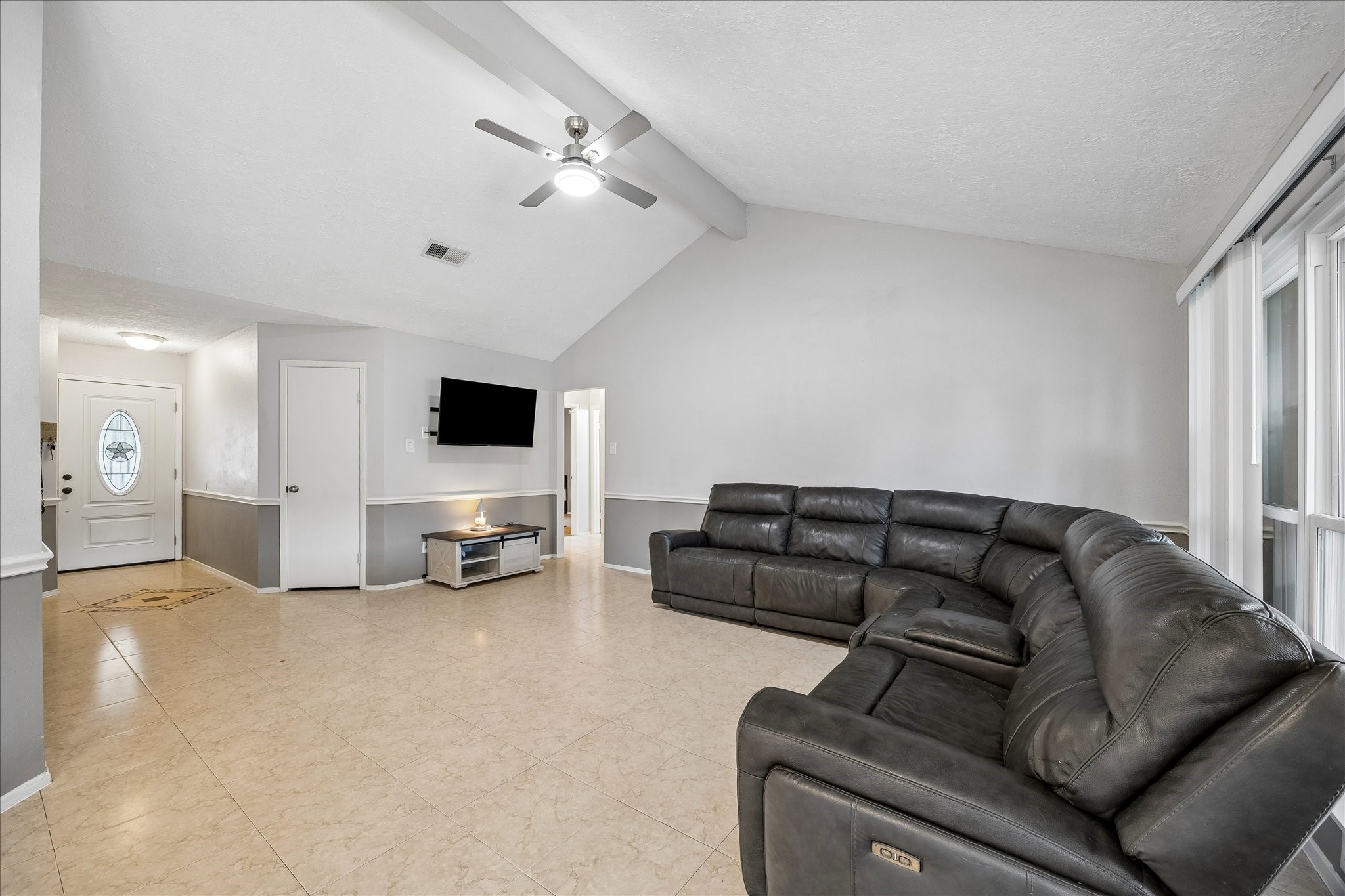 21015 Waymare Lane Spring, TX 77388 - Photo 4 of 18