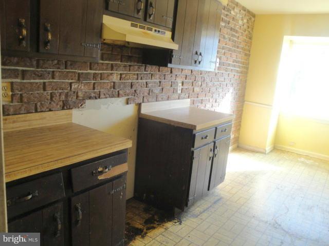 3408 Ryon Court Waldorf, MD 20601 - Photo 5 of 13 Kitchen