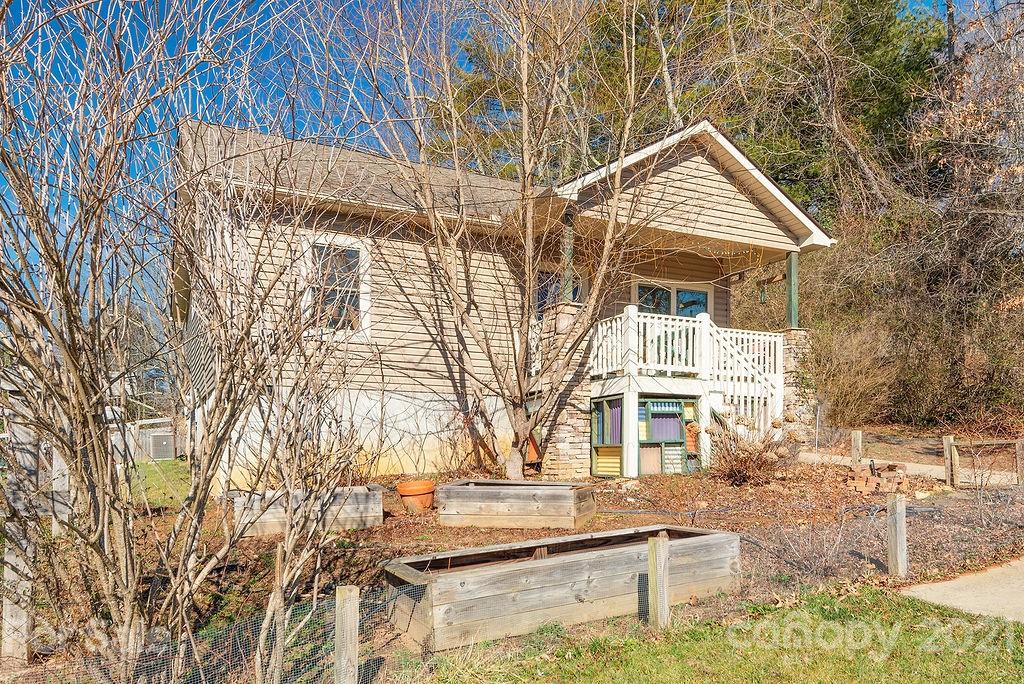 42 Davidson Road Asheville, NC 28803 - Photo 2 of 25 Gallery Image 2