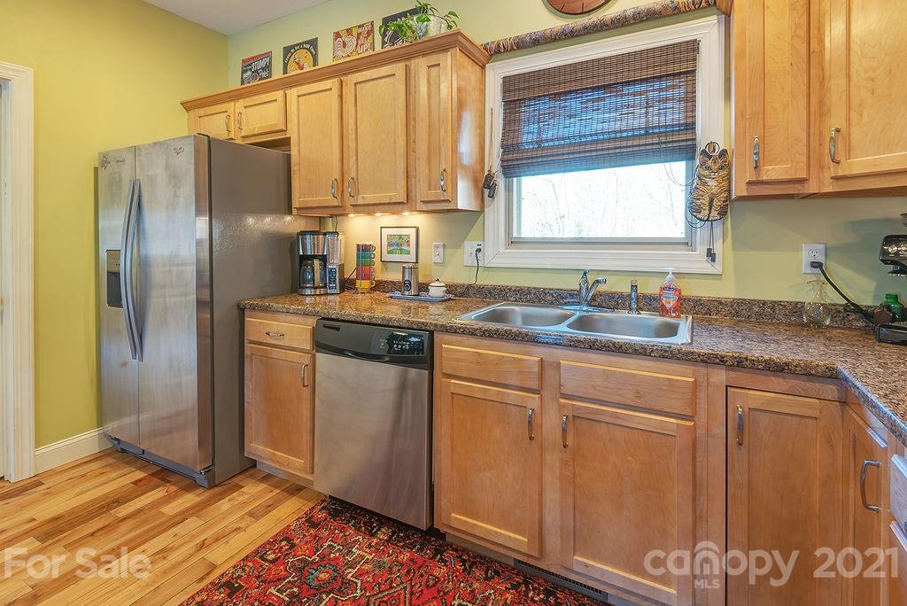 42 Davidson Road Asheville, NC 28803 - Photo 12 of 25 Gallery Image 12