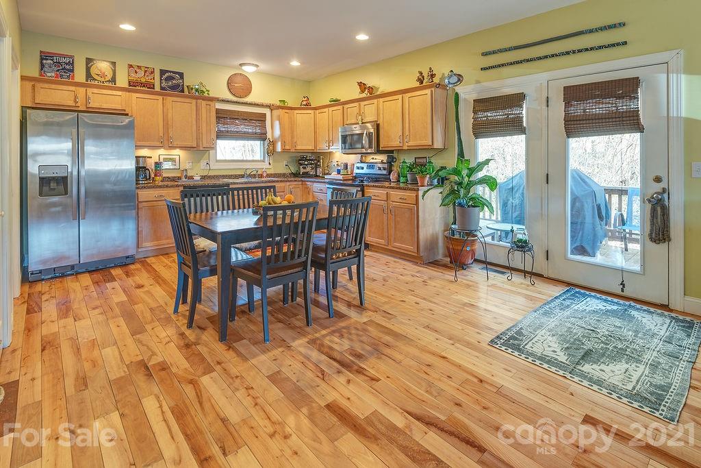 42 Davidson Road Asheville, NC 28803 - Photo 9 of 25 Gallery Image 9