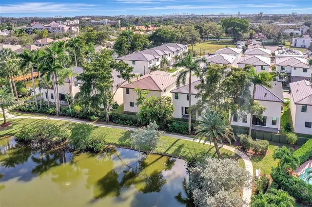 $8,500 | 1427 Southwest 23rd Street, Unit 1427, Fort Lauderdale, FL 33315