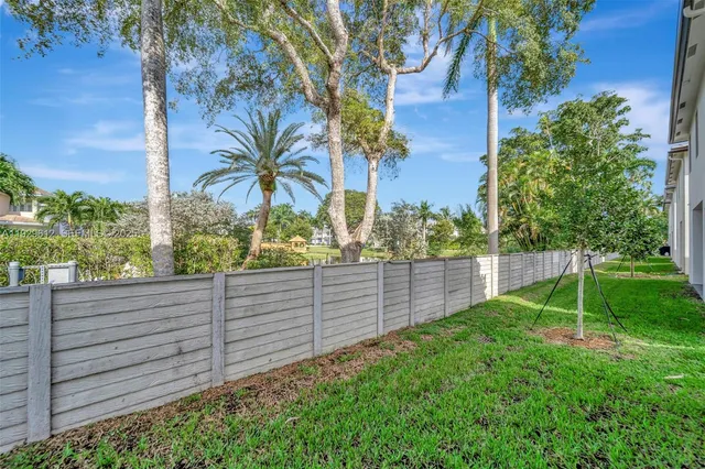 $8,500 | 1427 Southwest 23rd Street, Unit 1427, Fort Lauderdale, FL 33315