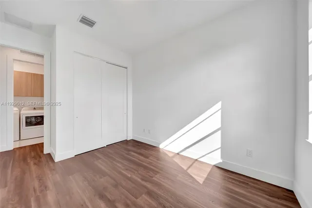 $8,500 | 1427 Southwest 23rd Street, Unit 1427, Fort Lauderdale, FL 33315