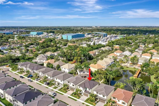 $8,500 | 1427 Southwest 23rd Street, Unit 1427, Fort Lauderdale, FL 33315