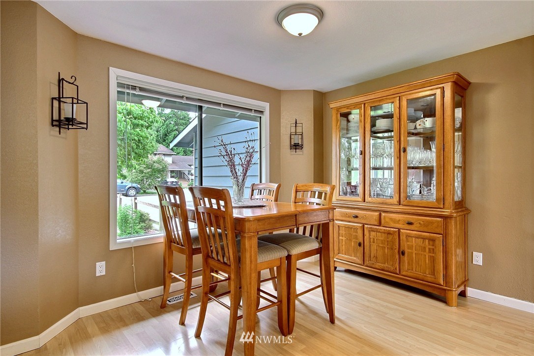 17606 30th Drive Southeast Bothell, WA 98012 - Photo 8 of 25 Gallery Image 8
