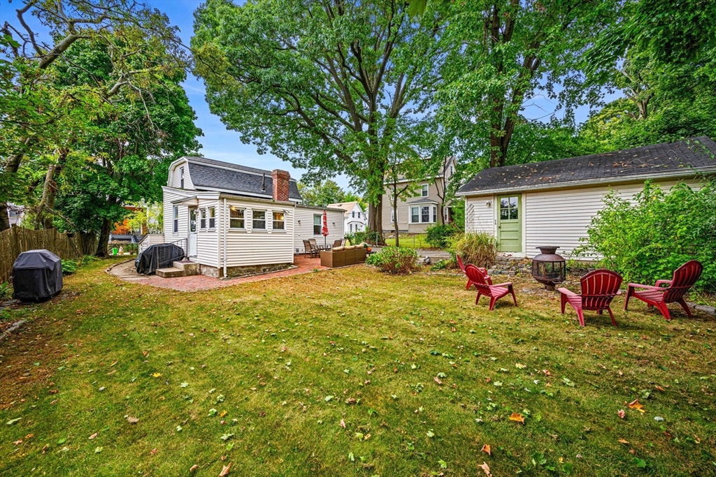 14 Wenlock Road Boston, MA 02122 - Photo 3 of 27 Gallery Image 3