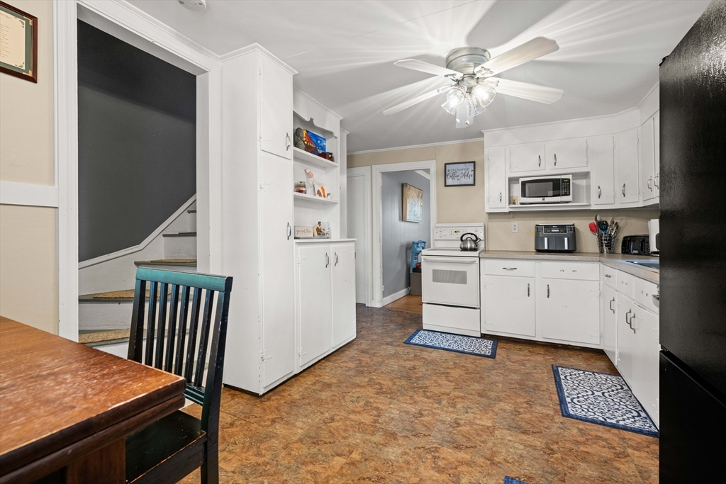14 Wenlock Road Boston, MA 02122 - Photo 9 of 27 Gallery Image 9