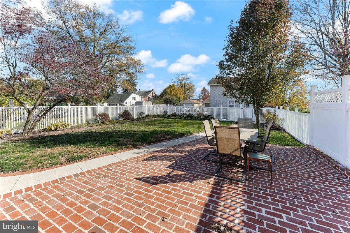 326 Walnut Street Spring City, PA 19475 - Photo 30 of 37