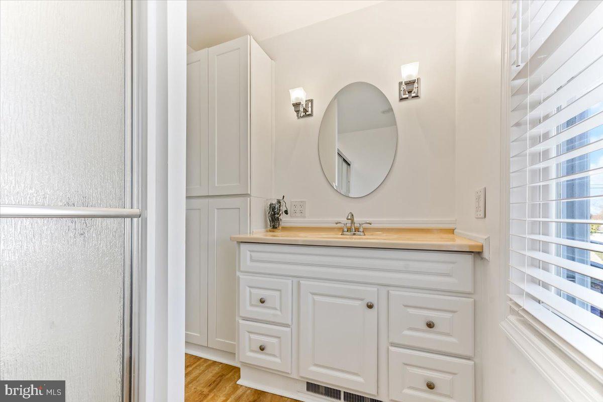 326 Walnut Street Spring City, PA 19475 - Photo 8 of 37