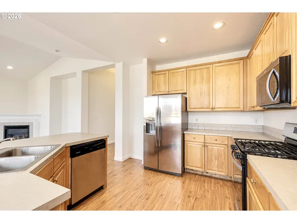 $450,000 | 979 Burley Hill Drive Northwest, Salem, OR 97304