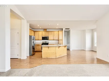 $460,000 | 979 Burley Hill Drive Northwest, Salem, OR 97304