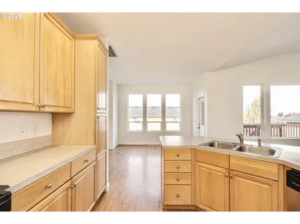 $460,000 | 979 Burley Hill Drive Northwest, Salem, OR 97304