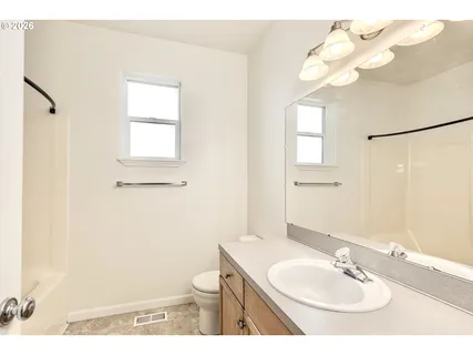 $460,000 | 979 Burley Hill Drive Northwest, Salem, OR 97304