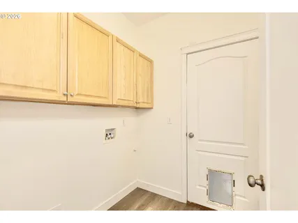 $460,000 | 979 Burley Hill Drive Northwest, Salem, OR 97304