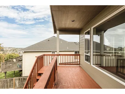 $460,000 | 979 Burley Hill Drive Northwest, Salem, OR 97304