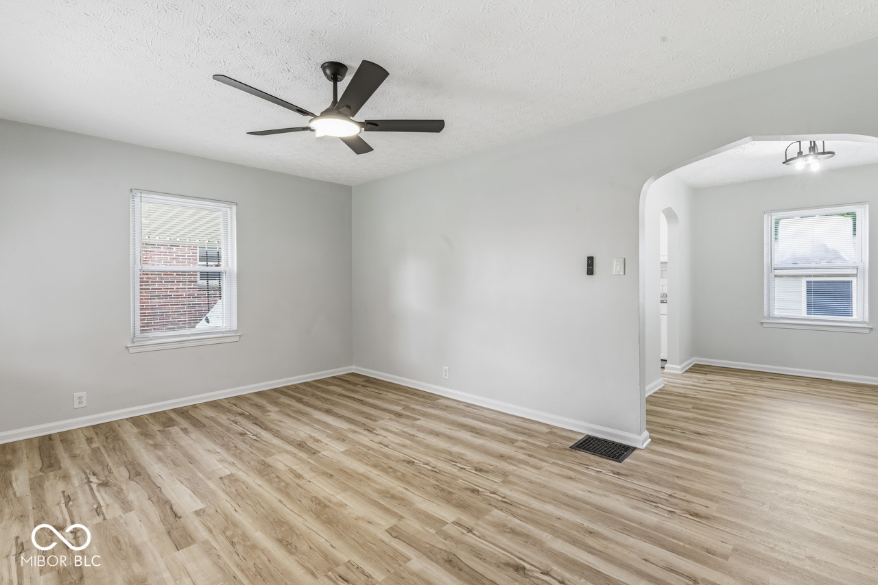 3220 North Keystone Avenue Indianapolis, IN 46218 - Photo 6 of 40