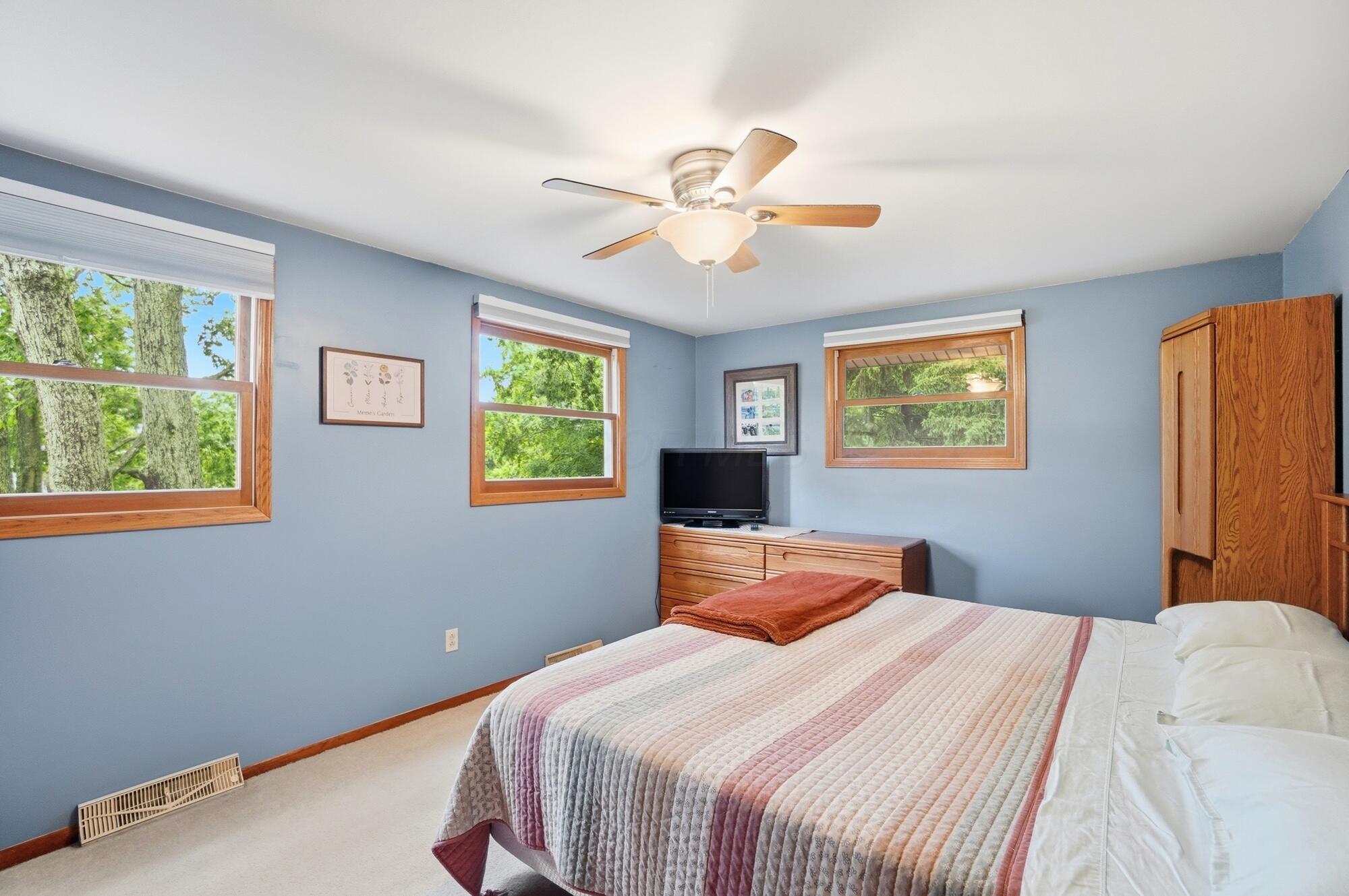 5894 Hall Road Galloway, OH 43119 - Photo 29 of 62 041