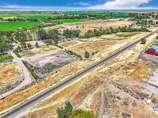 $199,900 | Lot 16-tbd East S, Gooding, ID 83330