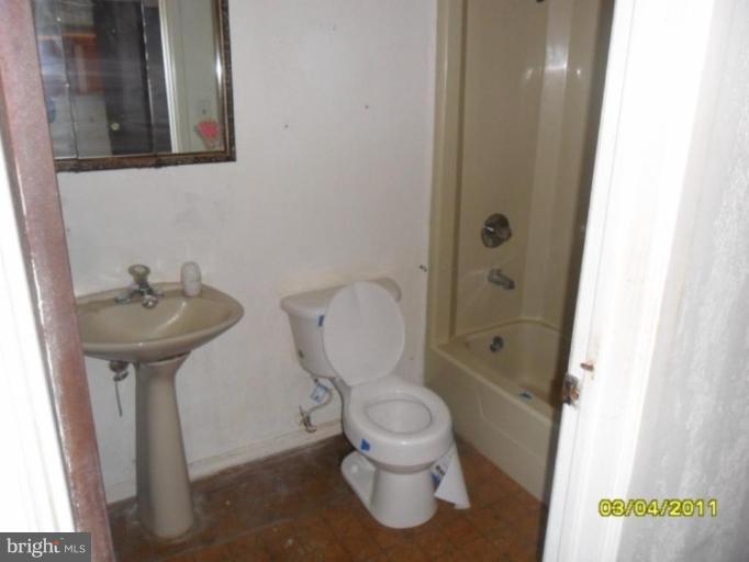 16539 Melville Road Henderson, MD 21640 - Photo 6 of 7 Bath #1