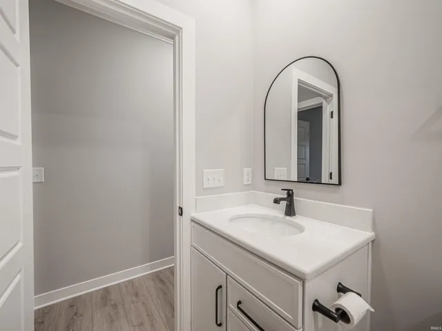 $310,000 | 3895 High Pointe Drive, Newburgh, IN 47630