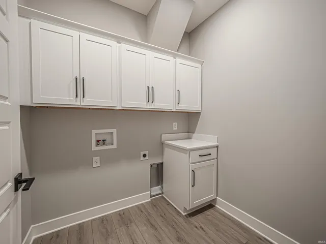 $310,000 | 3895 High Pointe Drive, Newburgh, IN 47630