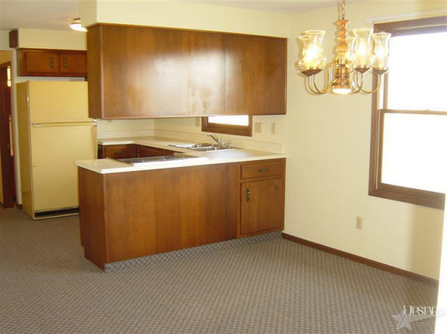 221 West Yoder Road Fort Wayne, IN 46819 - Photo 15 of 28