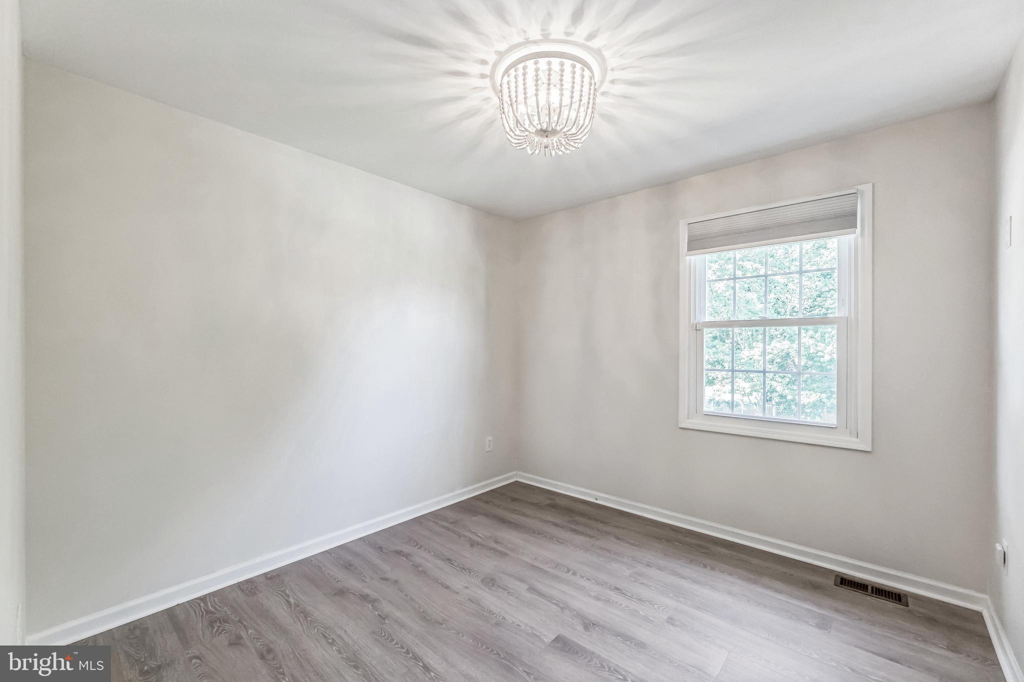23 New Oak Road Mickleton, NJ 08056 - Photo 19 of 30 an empty room with a window